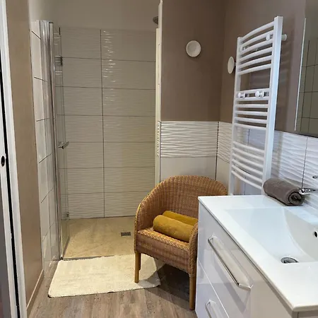 فندق مبيت وإفطار 