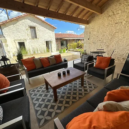 Tuffeau Belle An Pierre D Hôtes&spa